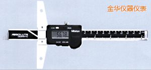 ���A����