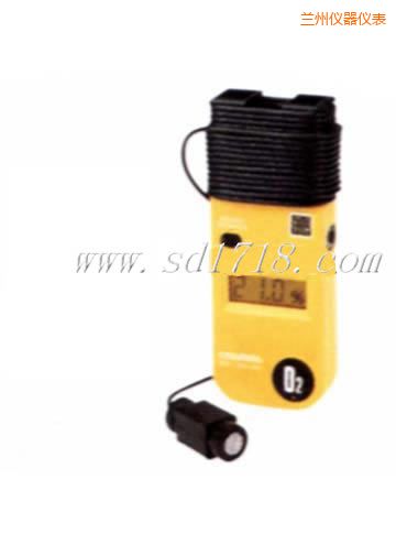 �m����������x